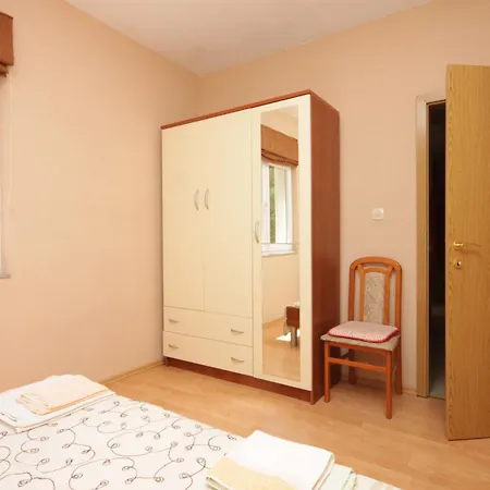 With Parking Space Sali, Dugi Otok - 8137 Appartement Sali